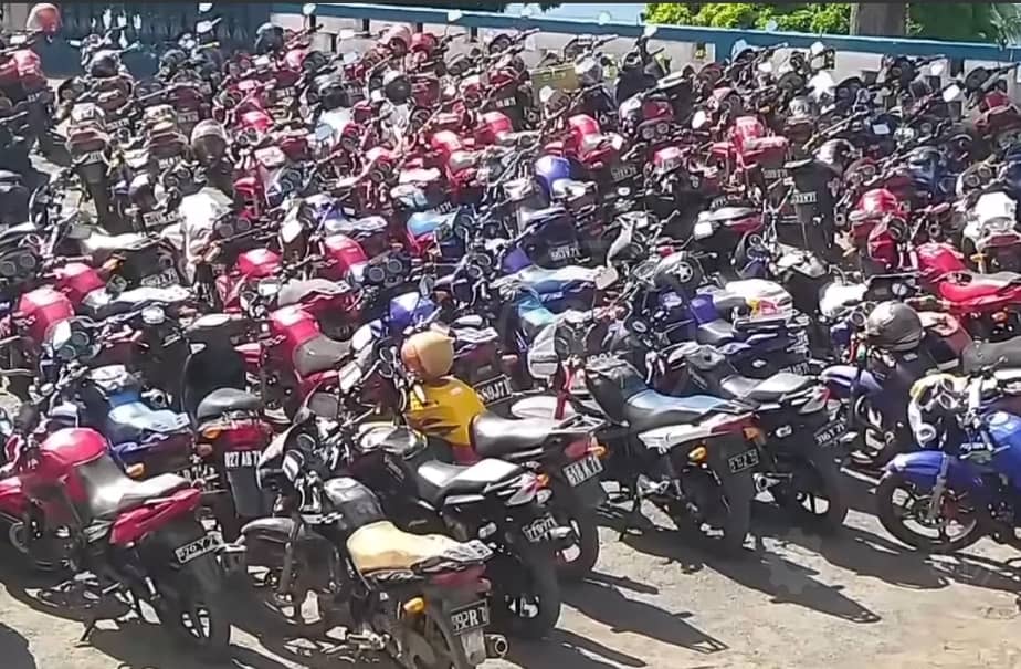 image Plus de 200 motos arrêtées par la gendarmerie à Anjouan