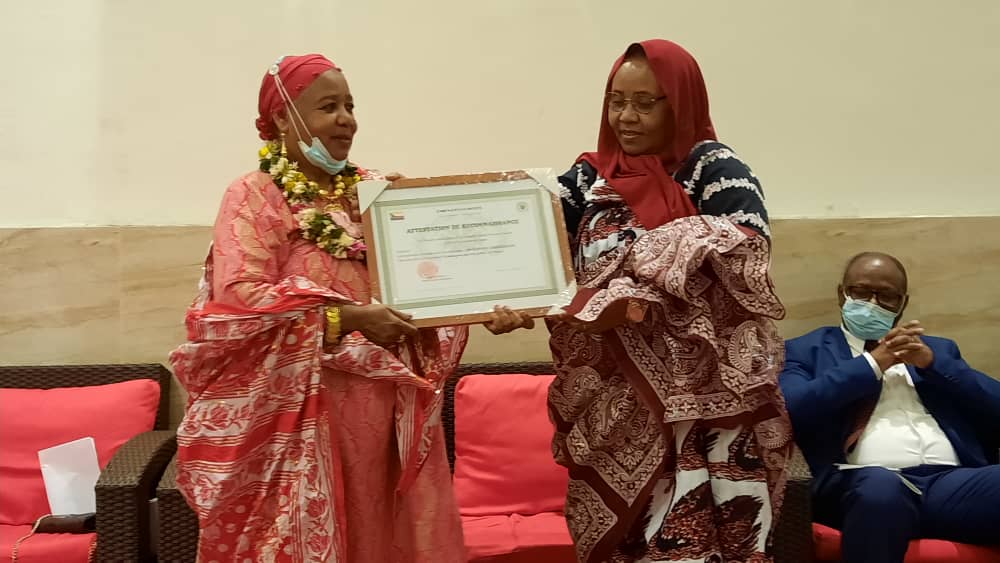 image Dr Karima Abdérémane cède la place aux jeunes