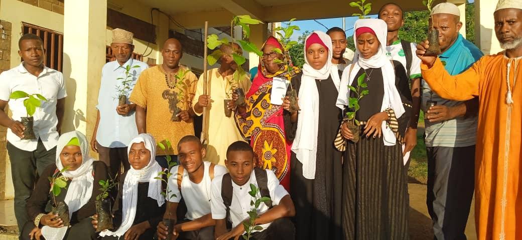 image La FADEVICO de Hoani a lancé son projet de reboisement