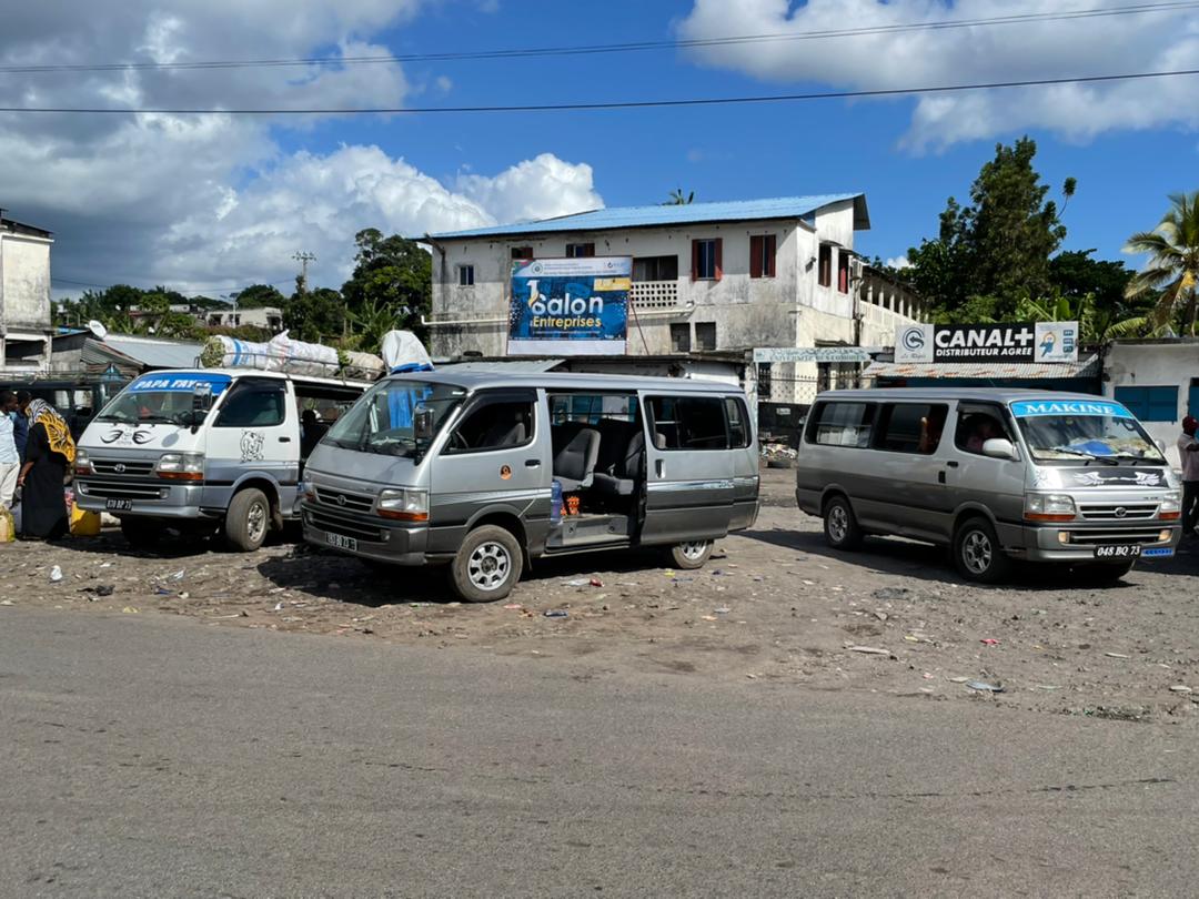 image Le tarif est fixé à 300 Fc pour le taxi ville