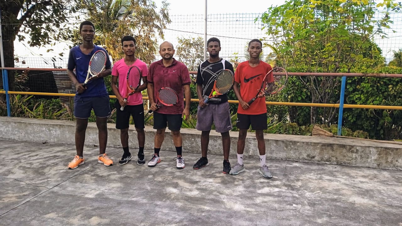 image Tennis  « Faire l’année 2022, l’année des terrains »