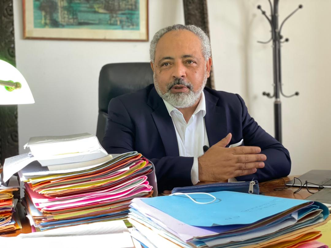 Litige Mme Makas/Oussene Mansoib: L’avocat de Makas parle d’une « inexécution contractuelle »