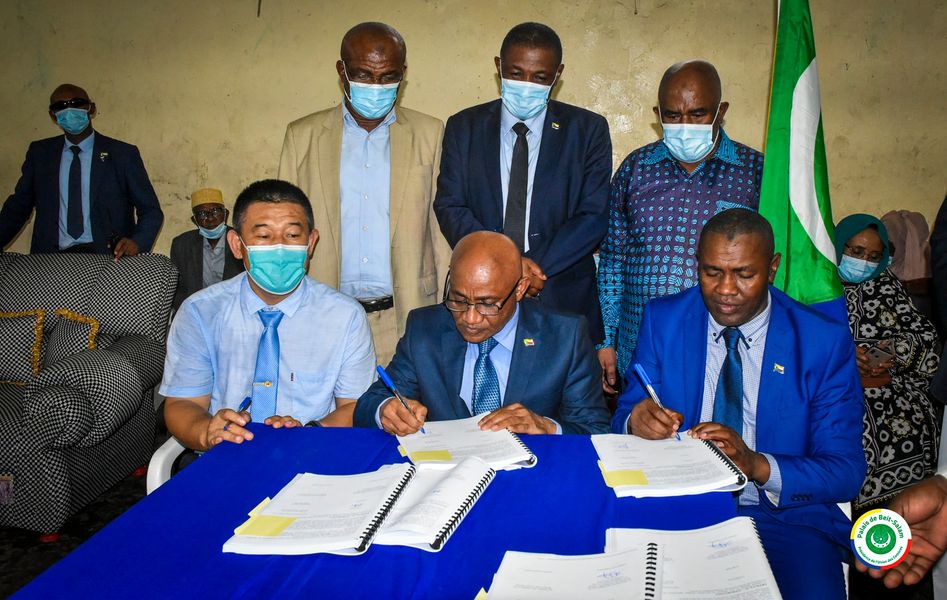 image Réhabilitation de l’axe routier Mutsamudu-Sima: La société chinoise doit livrer le chantier dans 18 mois
