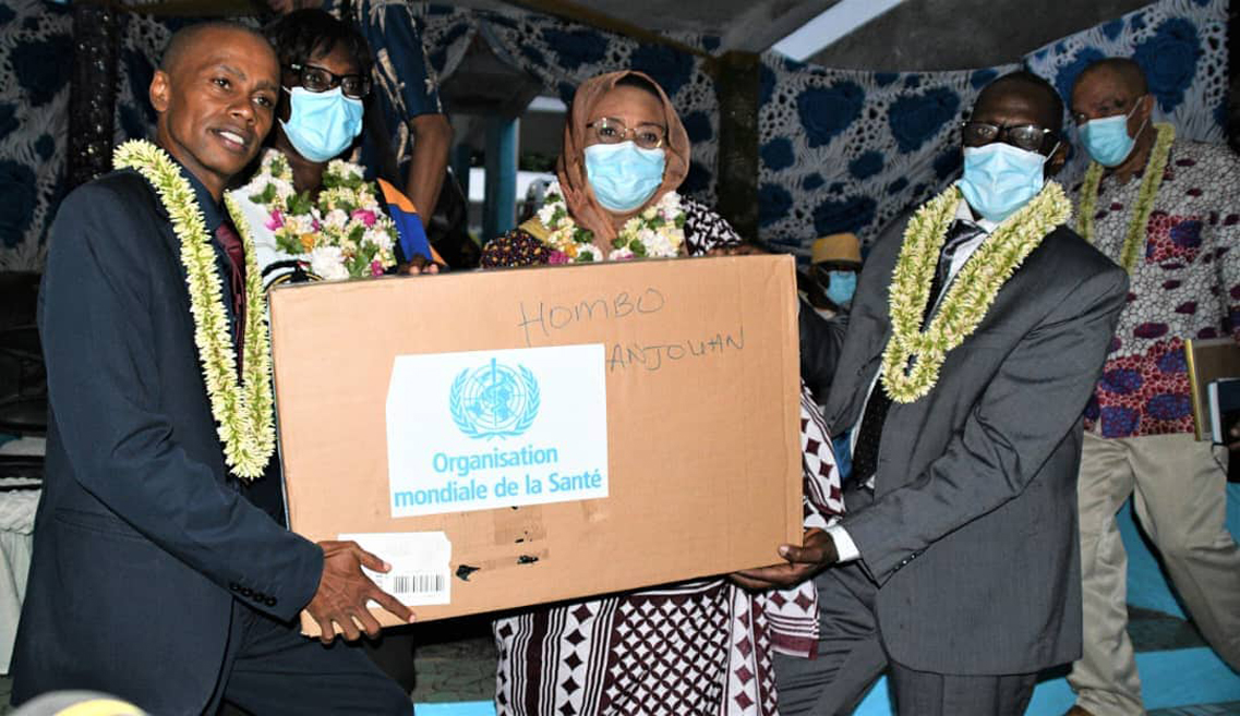 image Un don de 397.746 dollars d’équipements remis à des structures de santé de  Mohéli et d’Anjouan