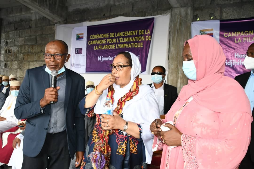 image Nouvelle campagne de lutte contre la filariose :  Sitti Farouata a donné le coup d’envoi