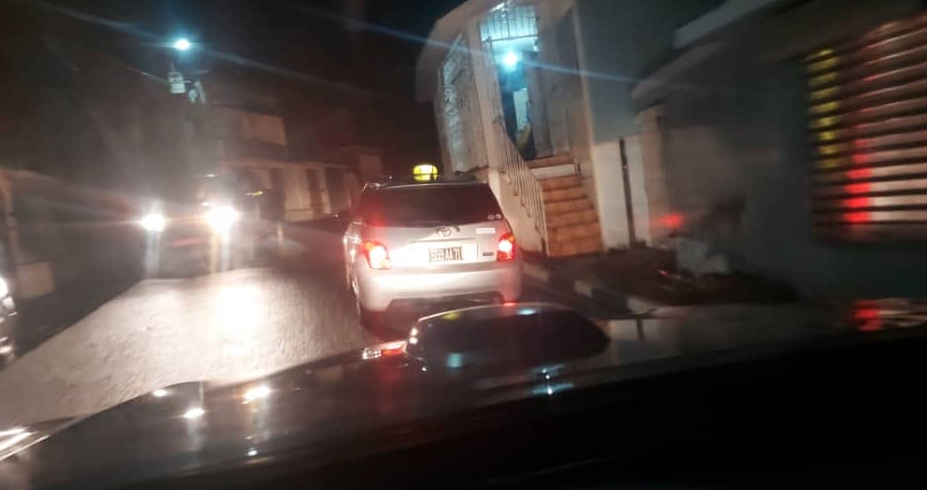 image Grève des taxis:    Fin de la grève à  Mutsamudu