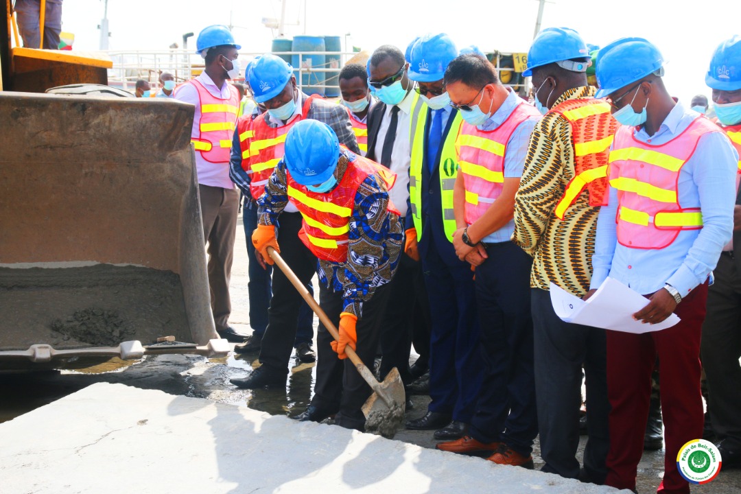 Azali lance les travaux de réhabilitation du port de Mohéli