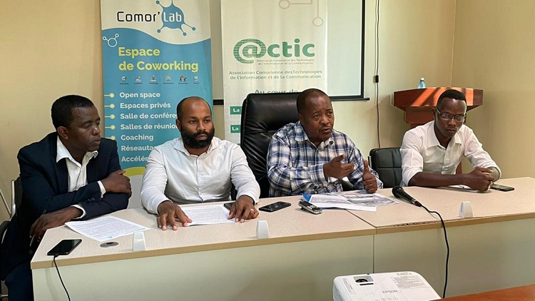 image « Stop aux dérives tarifaires » de l'ANRTIC