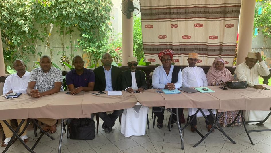 image Me Tadjiddine Ben Mohamed a dévoilé son bureau