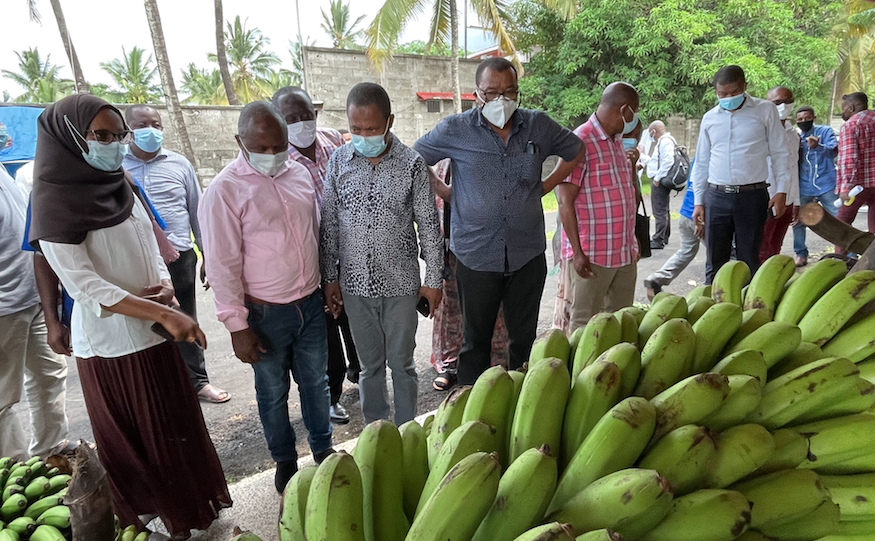 image Le CRDE de Diboini lance une foire de produits agricoles au Rotary club de Moroni