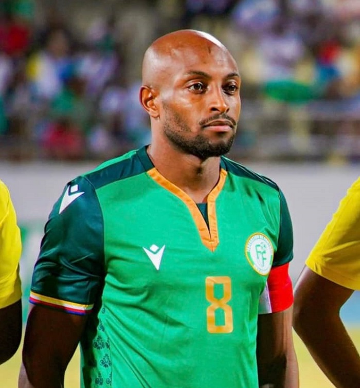 image Fouad Bachirou : « Ça me manque de représenter mon pays »