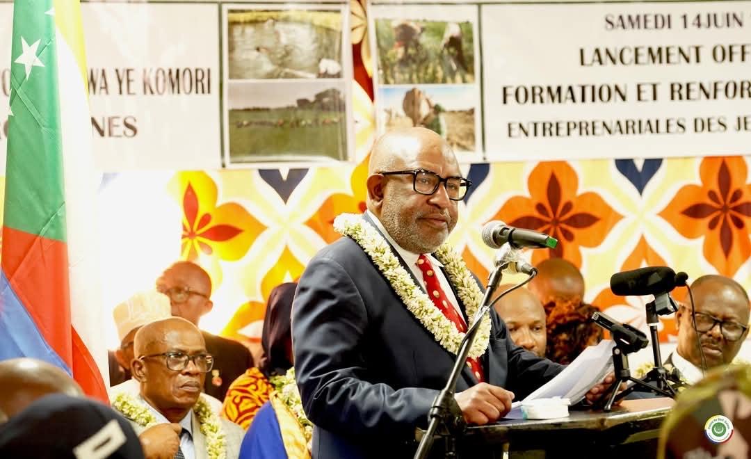 image Emploi jeune : Azali lance le projet 