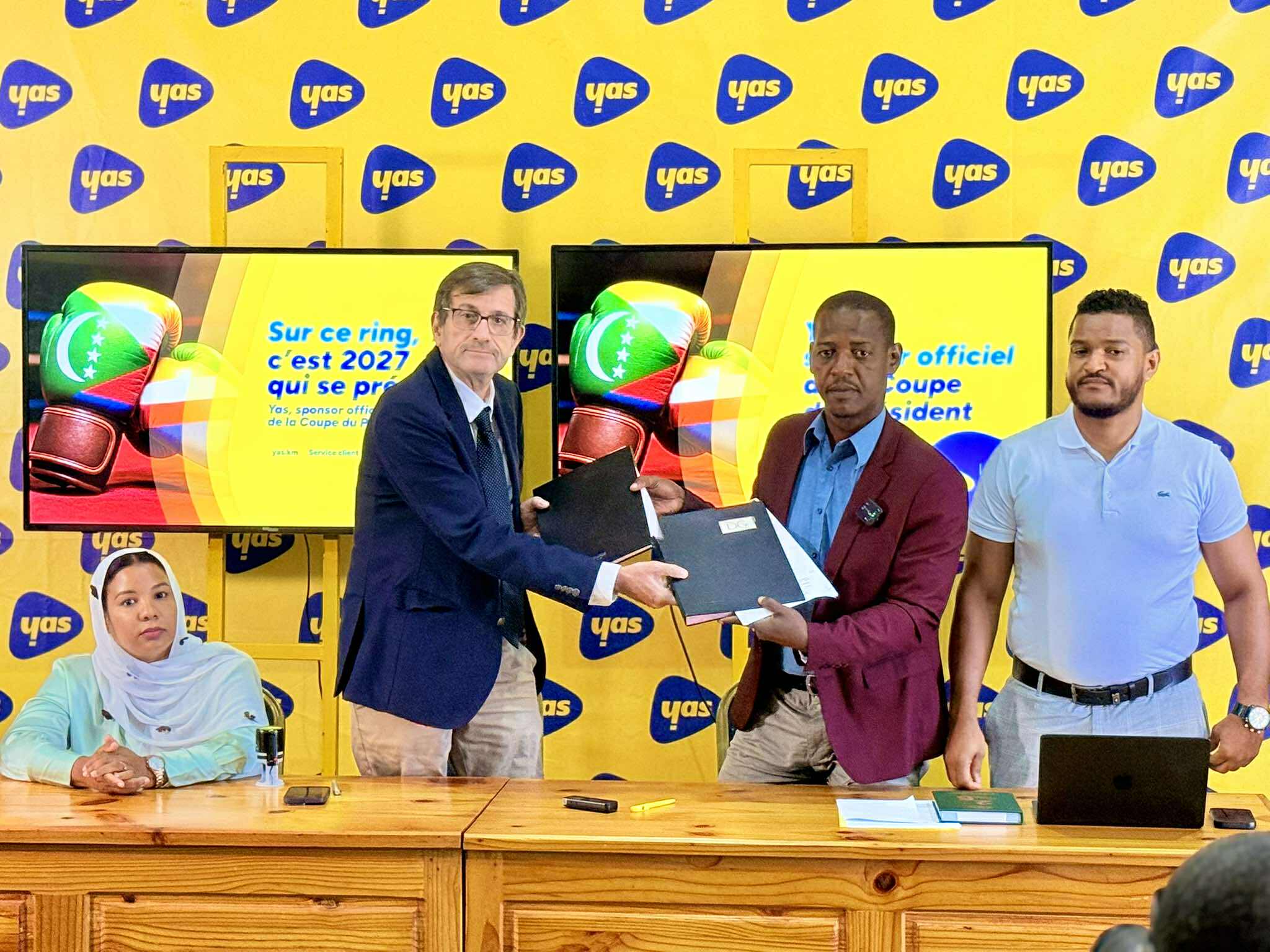 image 50e anniversaire de l’indépendance: YAS et la Fédération Comorienne de Boxe signent un accord de sponsoring
