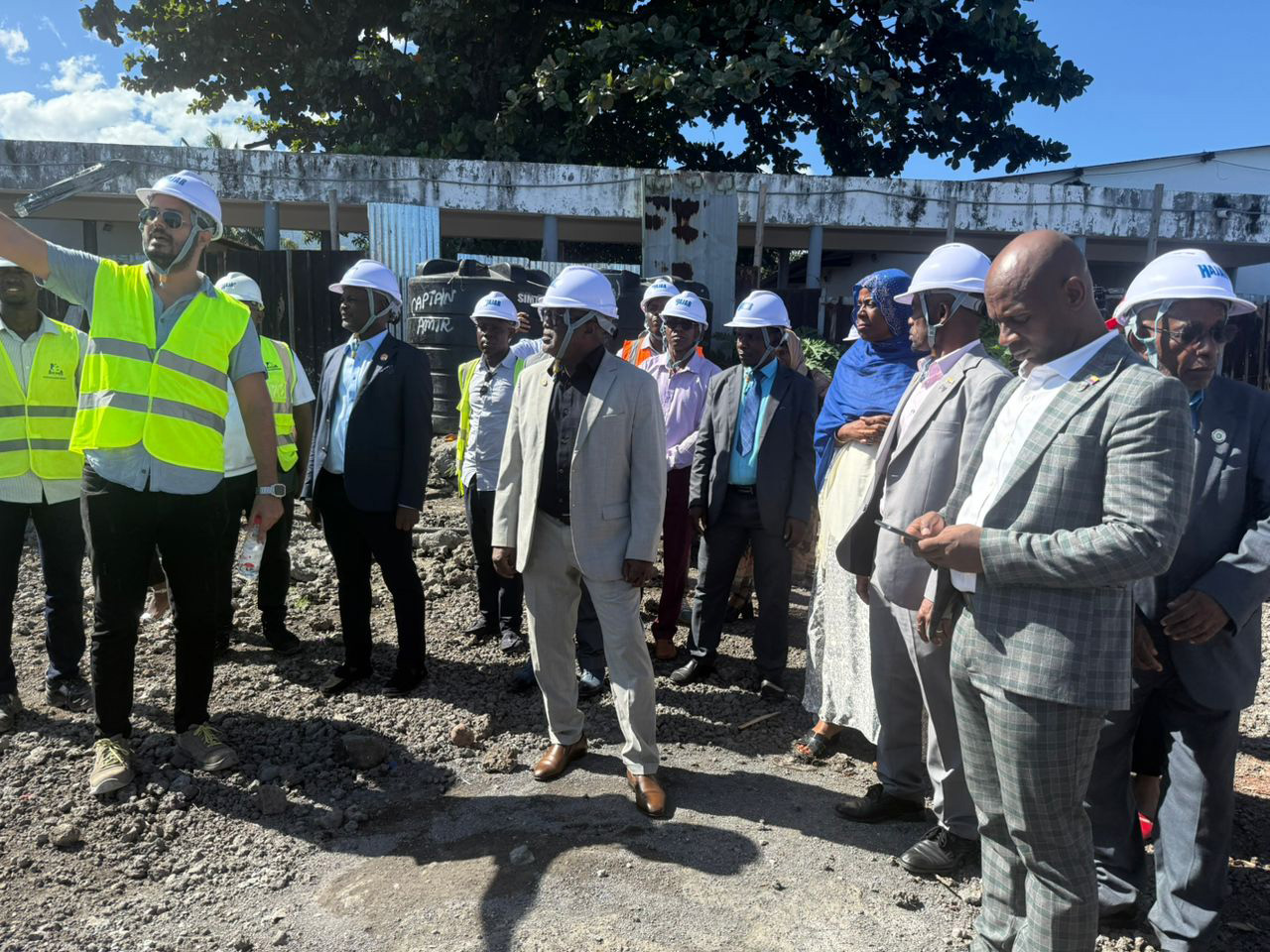 image Formation professionnelle : Tournée d’inspection des chantiers du projet PROFI à Ngazidja