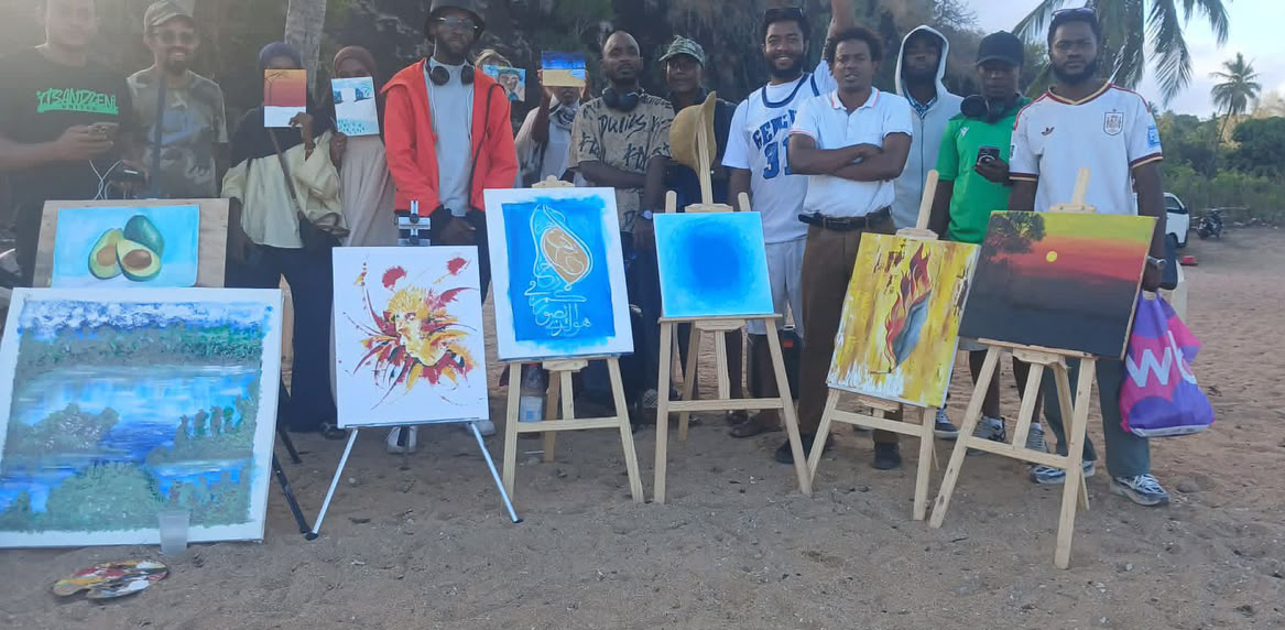 Culture :  Zéro Galerie 5 peint l'avenir sur le sable