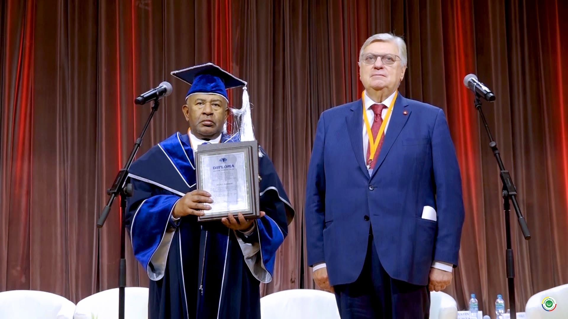 Focus Azali Assoumani élevé au rang de docteur honoris causa en Russie