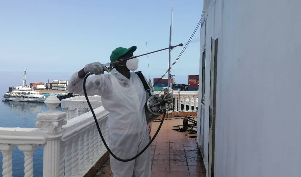 image Des insectes suspects découverts au port de Mutsamudu