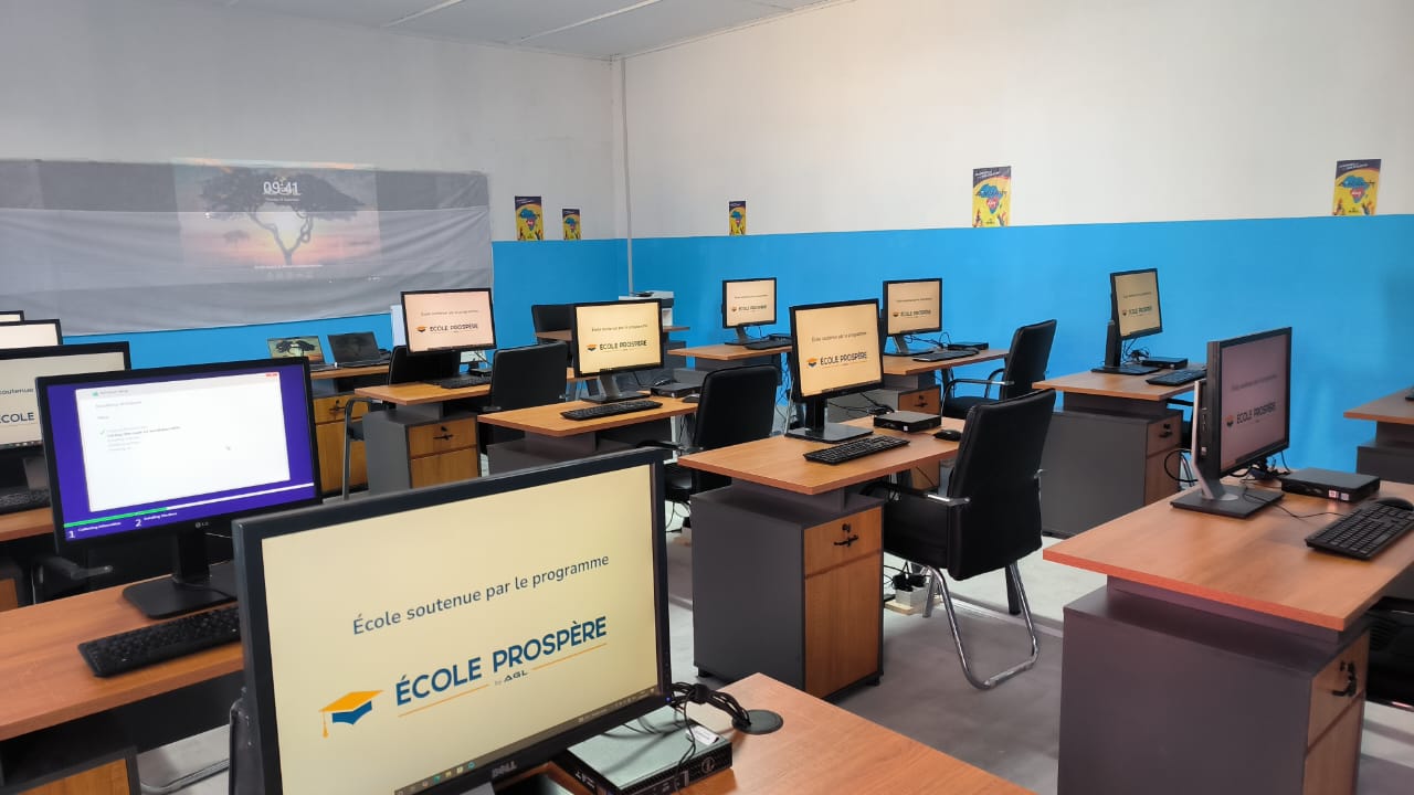 image Education :  Une nouvelle salle informatique pour l’Ecole Fundi Said Mnemoi