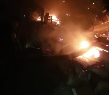image Deux morts et un blessé grave dans un incendie à Mbeni