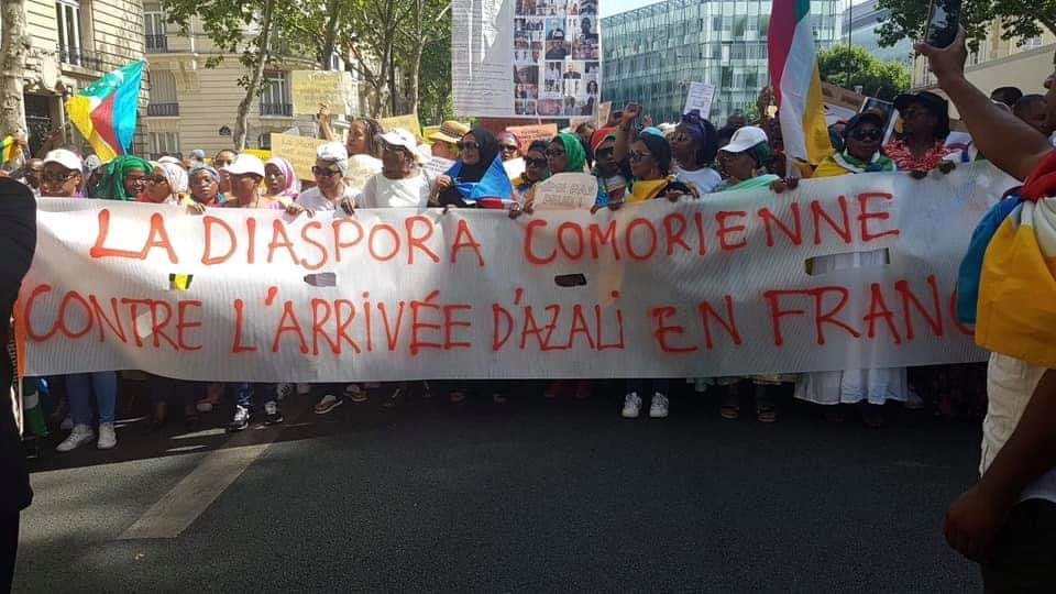 image Visite officielle de Azali Assoumani en France /  La diaspora poursuit la contestation