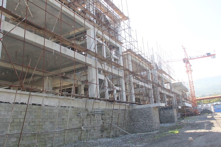 image Construction du CHU El-Maarouf : Le délai de livraison prolongée d’un an