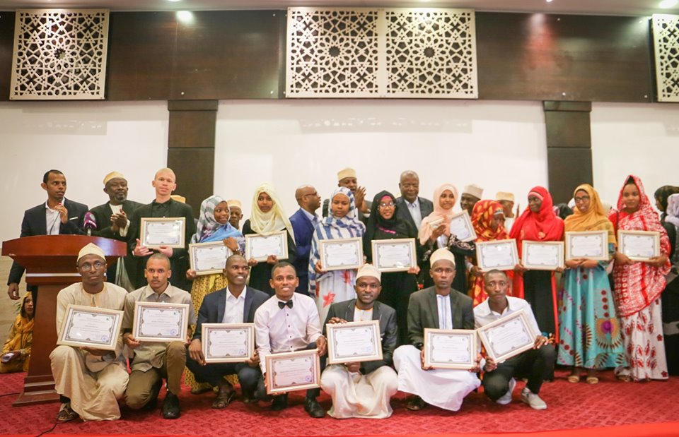 image Micro-finance Meck-Moroni offre des bourses d’études à 25 étudiants