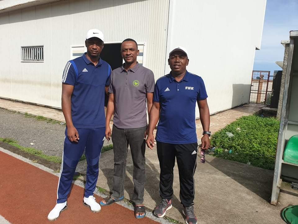 image Le Dtn Ayouba à la rencontre des entraîneurs