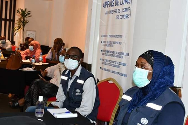 image OMS renforce les capacités des acteurs engagés dans la lutte contre la Covid-19