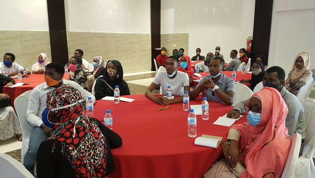 image Le Rotary club de Moroni initie les étudiants à « la communication en leadership »